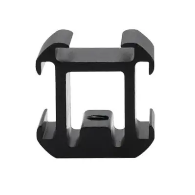 Trojni nastavek za bliskavico za hot shoe