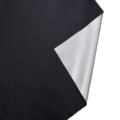 Prenosna samolepilna DIY izrezana začasna zavesa za zatemnitev za potovanja Black 145 x 200 cm