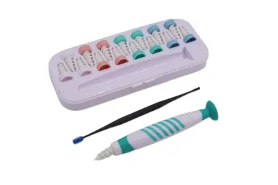 Set za odstranjevanje ušesnega masla Green 18 delov