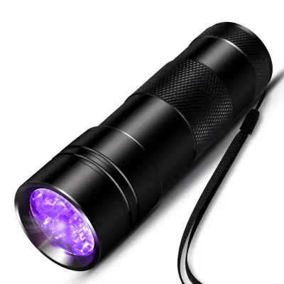 UV svetilka z 12 LED diodami 395 nm Črna