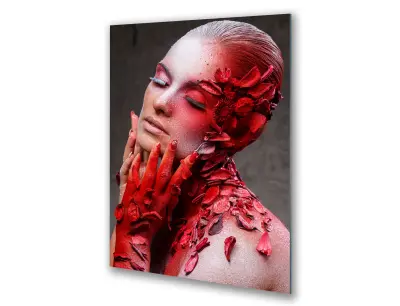 Slika na steklu ženska bleščice make up make up okrasna slika 83x130 cm
