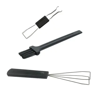 Odstranjevalec ključev in krtača za čiščenje