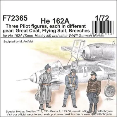 He 162 - Three Pilot figures, each in different gear: Great Coat, Flying Suit, Breeches
