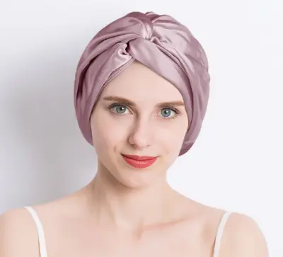 Dvoslojna spalna kapa iz 100% murvine svile Pink