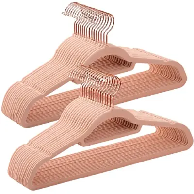 Žametni obešalniki, set 30 obešalnikov za oblačila, nedrseči, s prečko in kavljem iz rožnatega zlata, prostorsko varčni, debelina 0,6 cm, dolžina 43,5