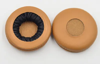 2 paketa nadomestnih ušesnih blazinic za Bluetooth slušalke AKG Y40 in Y45BT Brown
