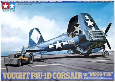 Vought F4U-1D Corsair z motornim vlačilcem