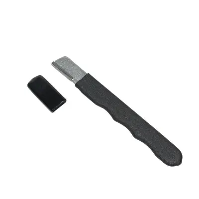 Prenosni brusilnik nožev za uporabo na prostem in v kuhinji Black