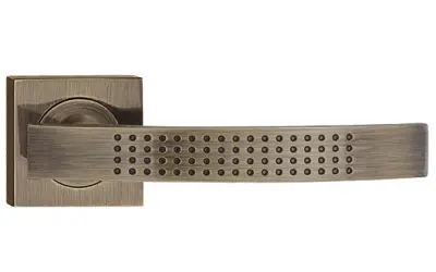 ASTRA ROČAJ KVADRAT SIGNAL PATINA