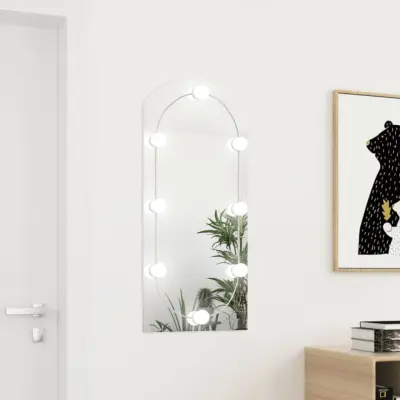 The Living Store Ogledalo z LED lučkami 90x45 cm stekleno z lokom - Ogledalo Z LED Lučko