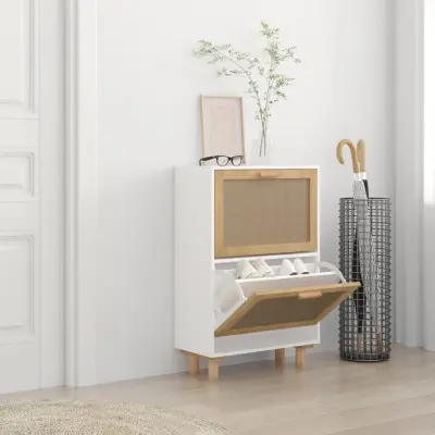 The Living Store Omarica za čevlje bela 52x25x80 cm inž. les in naravni ratan - Omarica Za Čevlje