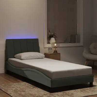 The Living Store Posteljni okvir z LED lučkami svetlo siv 90x200 cm žamet - Posteljni Okvir
