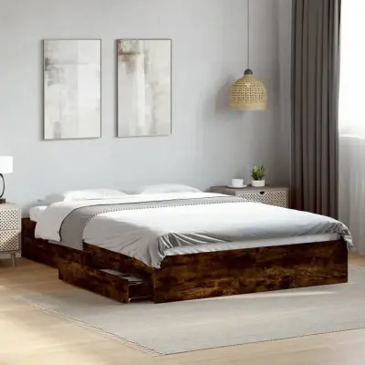 The Living Store Posteljni okvir s predali dimljen hrast 160x200 cm inž. les - Posteljni Okvir