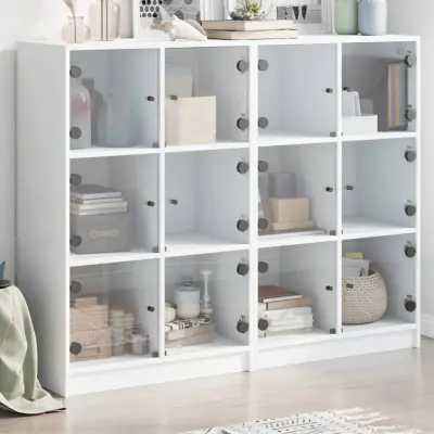 The Living Store Knjižna omara z vrati bela 136x37x109 cm inženirski les - Knjižna Omara