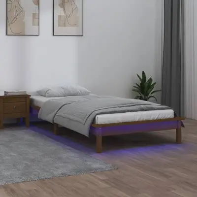 The Living Store LED posteljni okvir medeno rjav 75x190 cm trden les - Posteljni Okvir