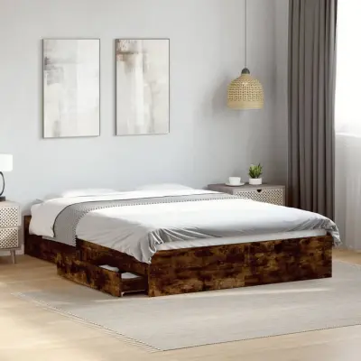 The Living Store Posteljni okvir s predali dimljen hrast 120x190 cm inž. les - Posteljni Okvir