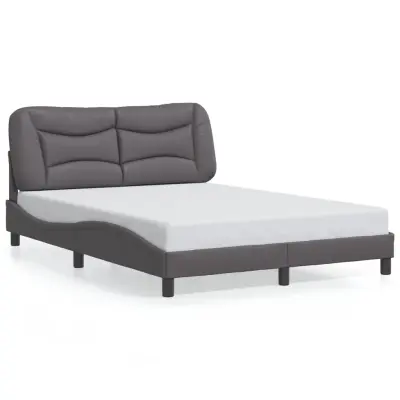 The Living Store Posteljni okvir z LED lučkami siv 140x190 cm umetno usnje - Posteljni Okvir