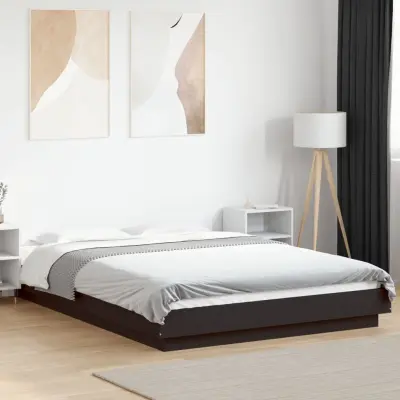 The Living Store Posteljni okvir z LED lučkami črn 120x190 cm inženirski les - Posteljni Okvir