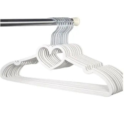 Komplet 8 nedrsečih obešalnikov White