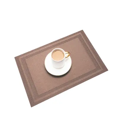 Komplet 2 nedrsečih, toplotno odpornih pogrinjkov coffee