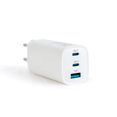USB hitri polnilnik 3A 2x USB-C + 1x USB-A 65W