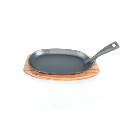 Grill King Cast Iron BBQ ovalna žar ponev s podstavkom iz agacijevega lesa, 28 cm