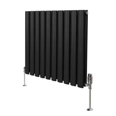Ovalni stebričasti radiator in ventili – 600 mm x 600 mm – črn