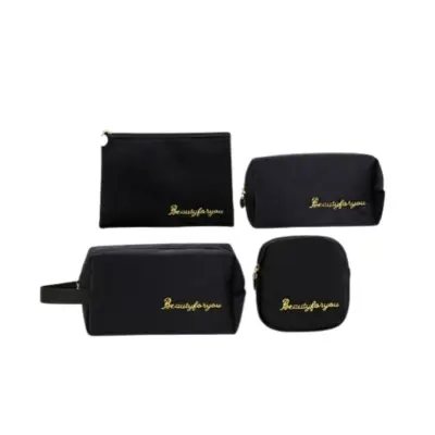 4-delni komplet žametnih vrečk za ličenje Black