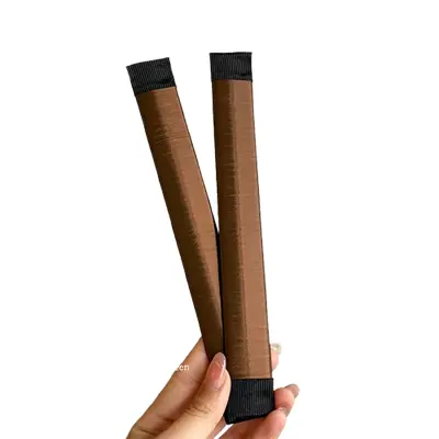 Elegantne frizure v barvi šampanjca Brown