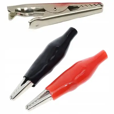 Rosfix Set Krokodilčka – Izolirana, Črna in Rdeča, 4A Tok, 2 Kosa | Za Elektronske Povezave