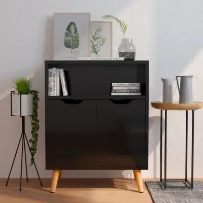 The Living Store Komoda visok sijaj črna 60x30x72 cm inženirski les - Komoda
