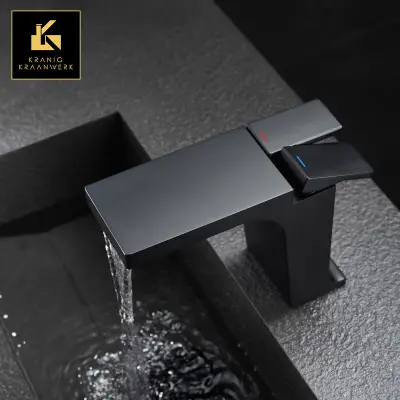 Kopalnica | Dizajn Mešalna pipa | Pipa za umivalnik in fontano | Test vode | Minimalizem