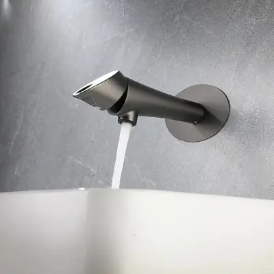 Stenska pipa Pipa za umivalnik | Kopalnica | Stranišče | Lep zaključek | Da Rocca