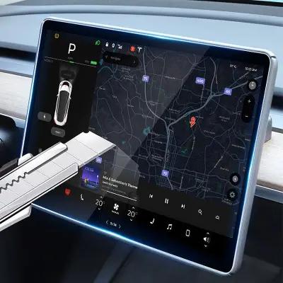Začrvalno steklo za osrednjo konzolo Tesla Model 3 (nova različica)