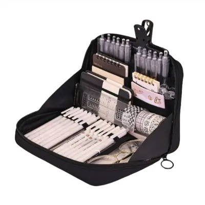 Večfunkcijska 12-plastna peresnica Black