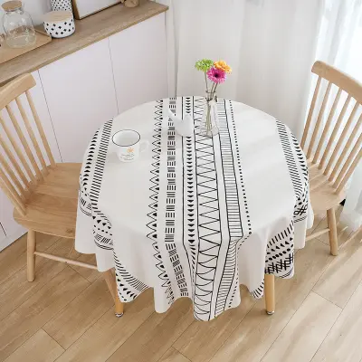 Prtomiz z botaničnim potiskom - okrogel, 150 cm Black