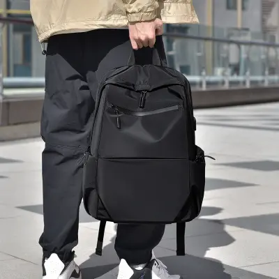 Večfunkcijski najlonski nahrbtnik za potovanja in delo Black