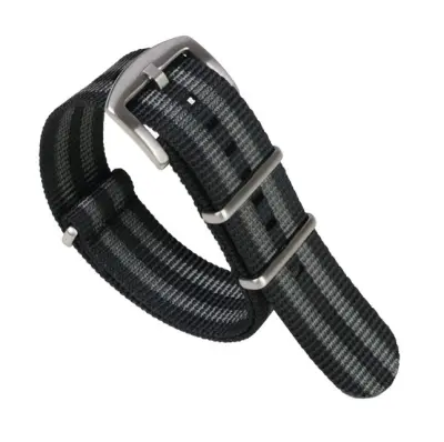 Pas za uro NATO iz najlonskega platna z zaponko iz nerjavečega jekla Black + light gray 18 mm