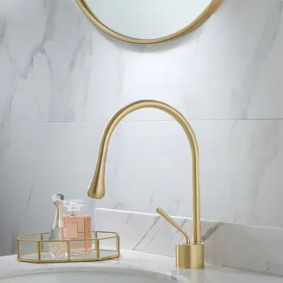 Kuhinja | Kopalnica | Dizajn Mešalna pipa | Padec | zlato