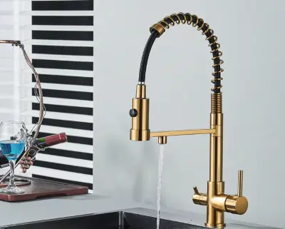 Pipa za visoko izpiranje | 3-smerna pipa | Gostinska pipa | Pomivalno korito v kuhinjskem slogu | Multi Mari