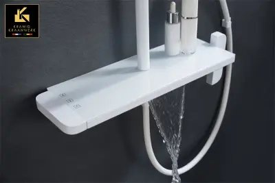 Ekskluzivna pipa za prho | nadometna tuš garnitura | Prelomno oblikovanje | Eleanor | Bela