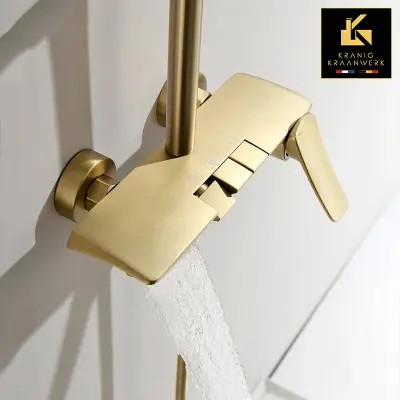 Pipa za prho | Nadometna tuš garnitura | Čerlene | Eleganten in eleganten