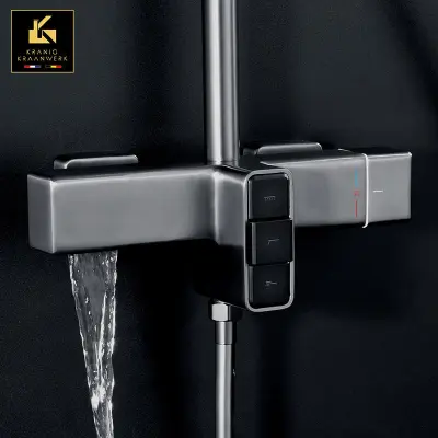 Pipa za prho | nadometna tuš garnitura | z zaslonom in fiksno palico | Kotni slog | Biranda