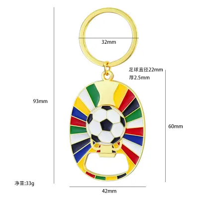 UEFA Euro 2024 obesek za ključe - obesek za ključe z odpiračem za steklenice v zlati barvi