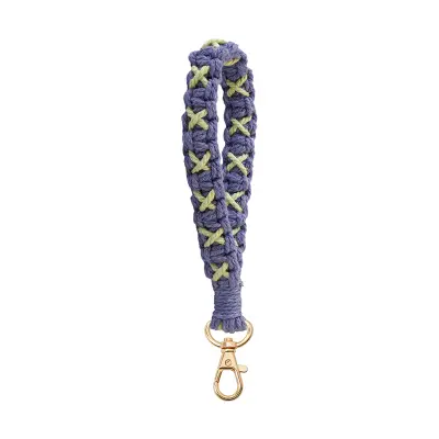 Pletena zapestnica za ključe Purple