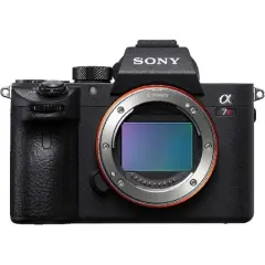 SONY ILCE-7RM3AB brezzrcalni fotoaparat