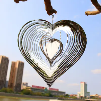 3D vrtljivo vetrno zvonjenje, 20 cm srebrn okras v obliki srca