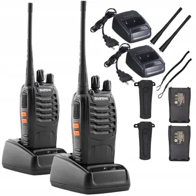 Set dveh aku. prenosnih radijskih postaj 1500mAh do 10km PMR
