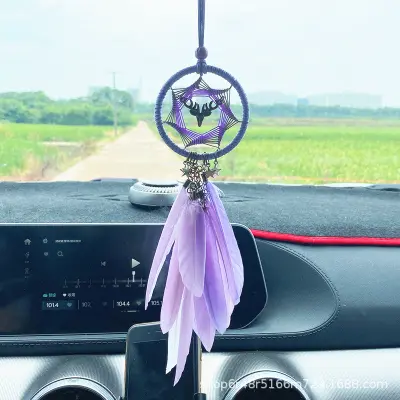 Privlačen obesek za vzvratno ogledalo z motivom jelena Purple