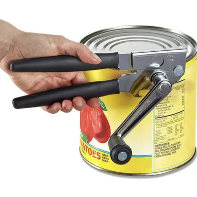 Ergonomski odpirač za pločevinke iz ogljikovega jekla